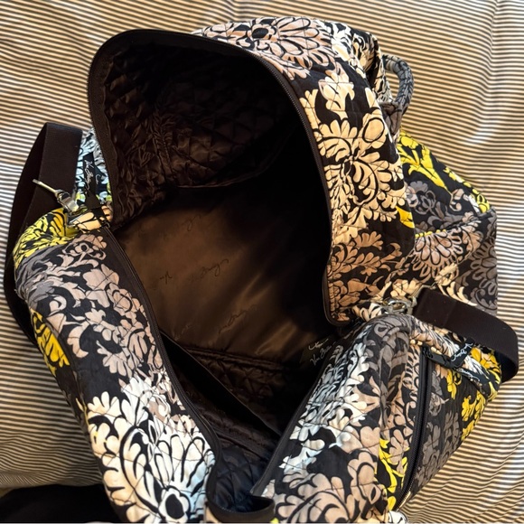 Very Bradley Large Weekender Baroque Pattern - Picture 4 of 6